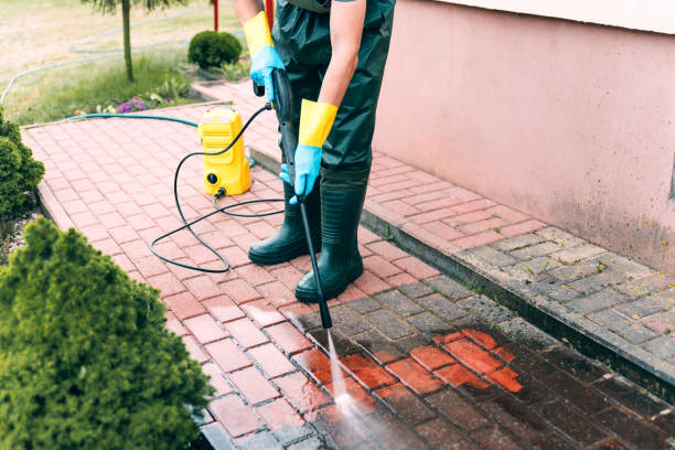 Best Garage Pressure Washing  in Greenlawn, NY