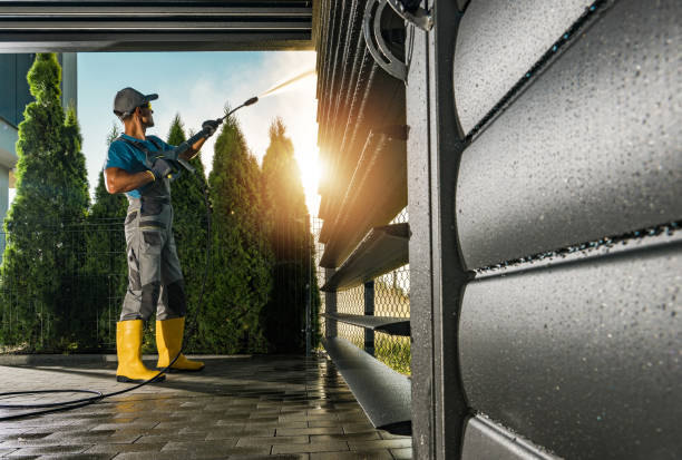 Best Roof Pressure Washing  in Greenlawn, NY