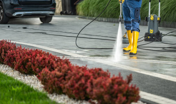 Best Commercial Pressure Washing  in Greenlawn, NY