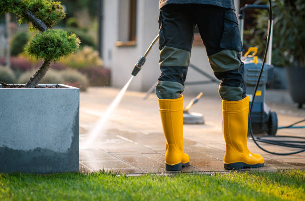Best Commercial Pressure Washing  in Greenlawn, NY